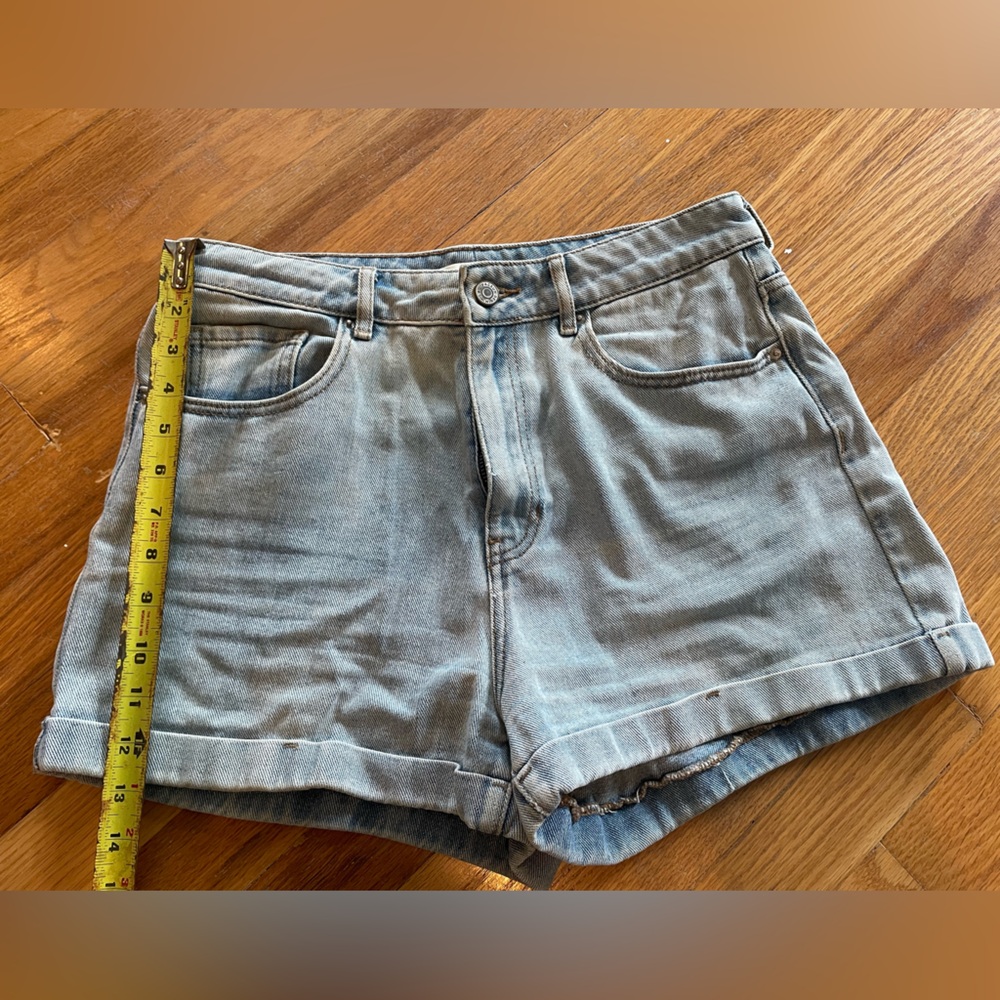 PacSun Blue Jean Shorts Classic Denim Style